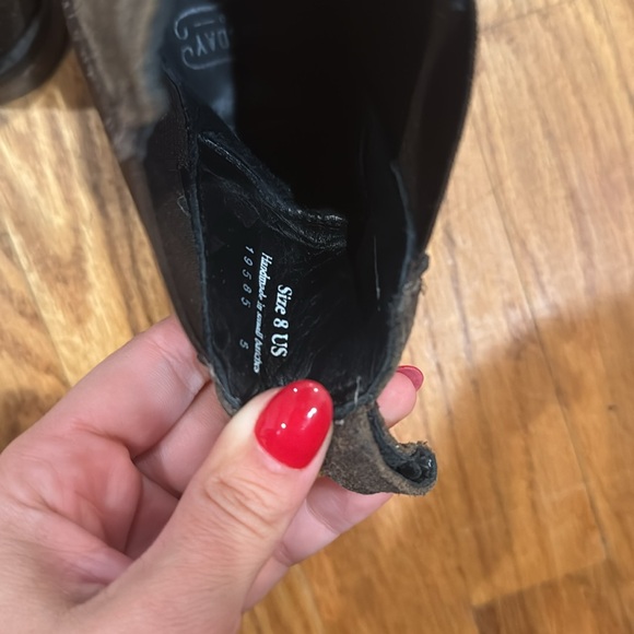 Thursdays Duchess Boot - Picture 2 of 4